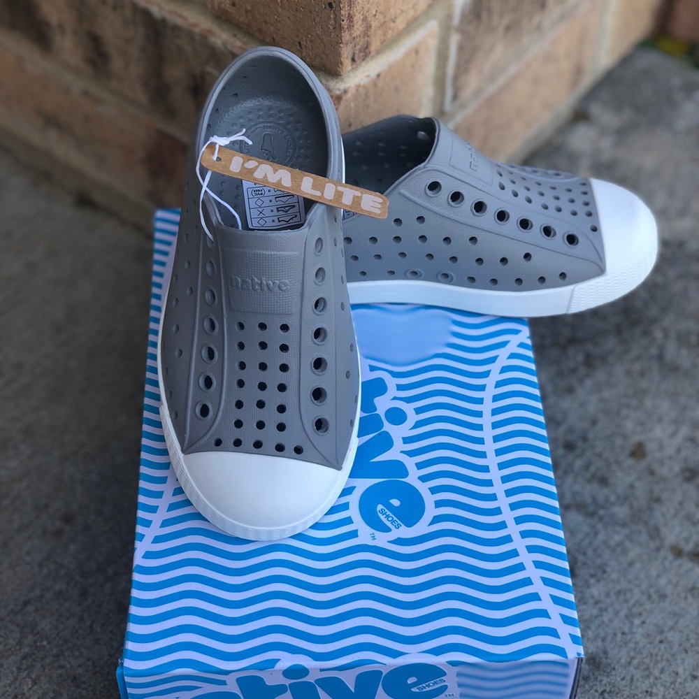 NWT Children Native Shoes